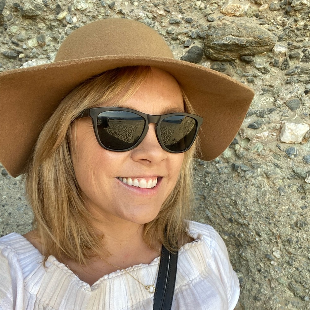 Meet your Posher, Rachel